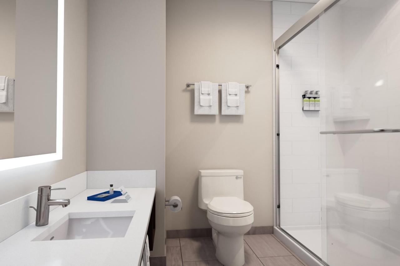 Holiday Inn Express & Suites - Springdale - Fayetteville Area Ngoại thất bức ảnh