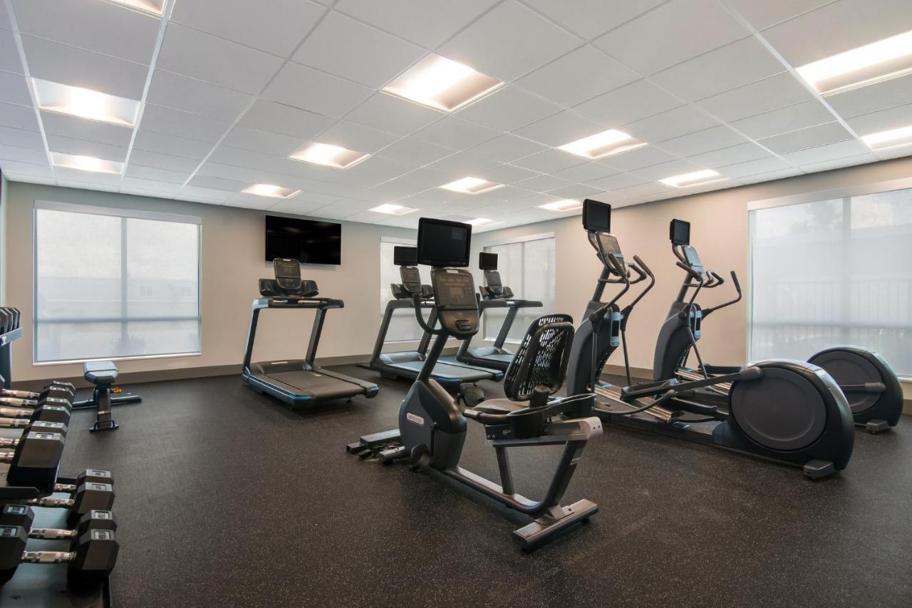 Holiday Inn Express & Suites - Springdale - Fayetteville Area Ngoại thất bức ảnh
