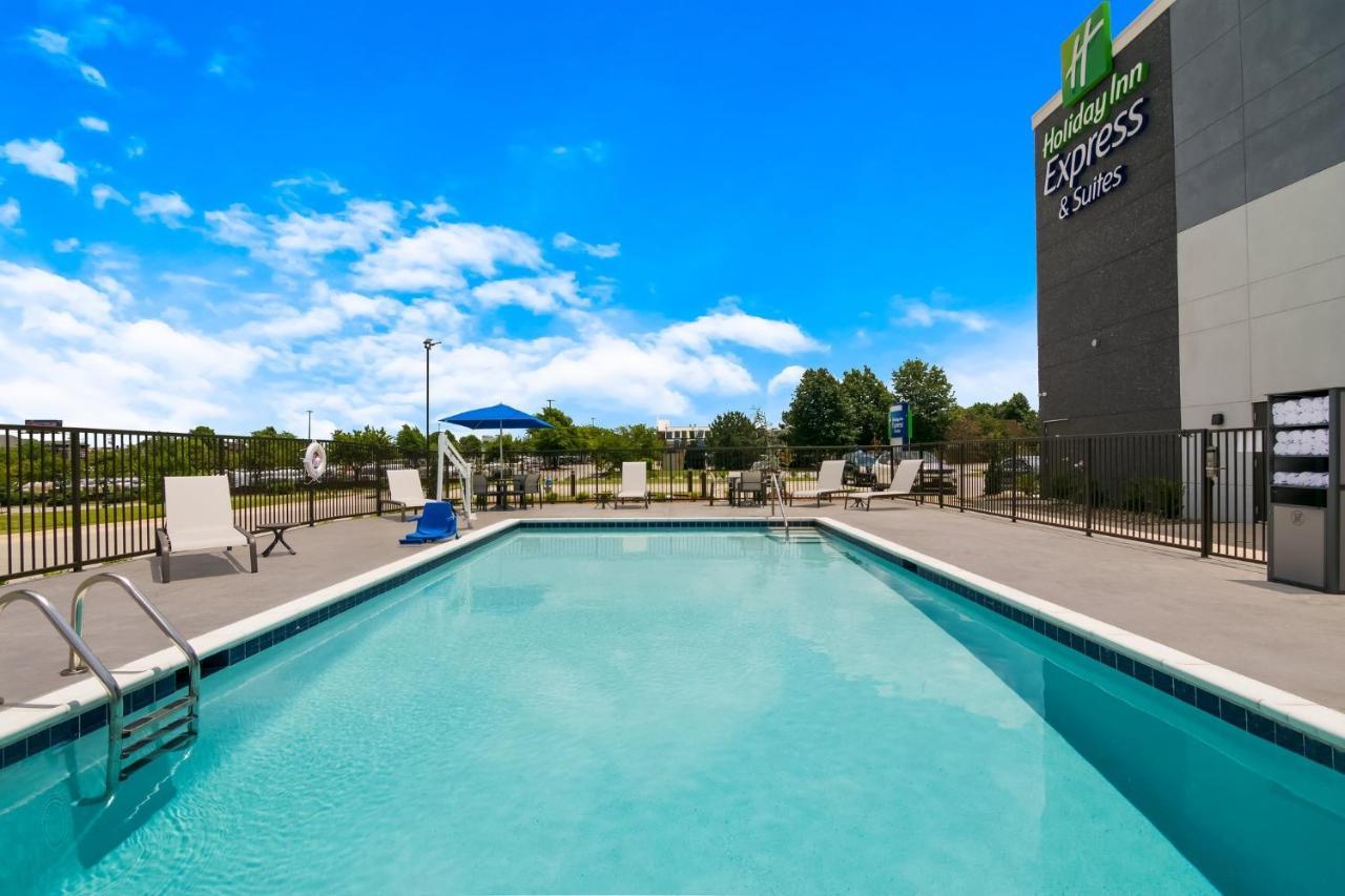 Holiday Inn Express & Suites - Springdale - Fayetteville Area Ngoại thất bức ảnh