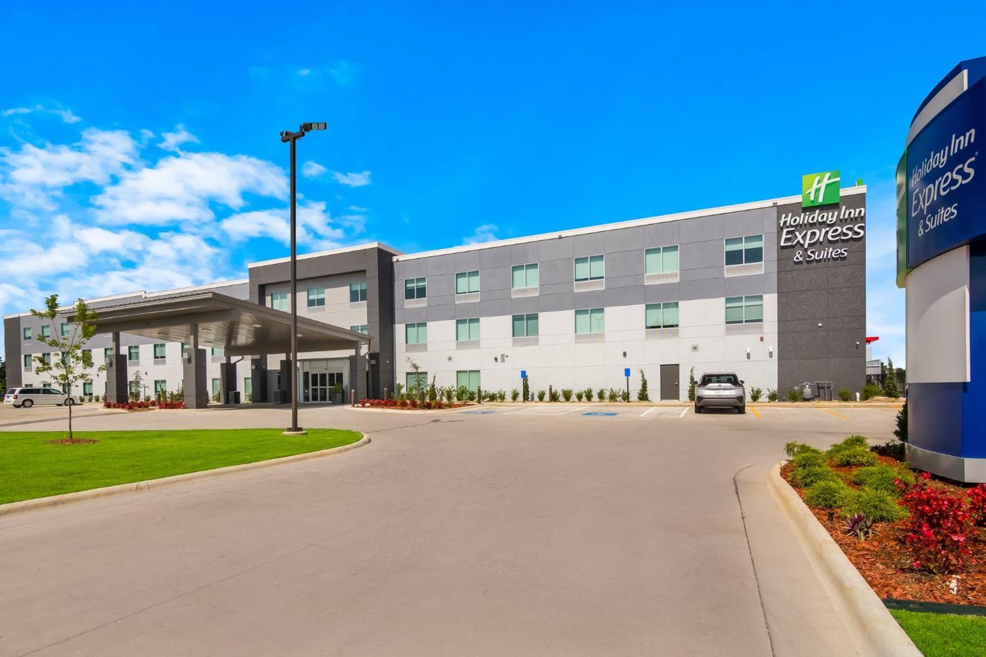 Holiday Inn Express & Suites - Springdale - Fayetteville Area Ngoại thất bức ảnh